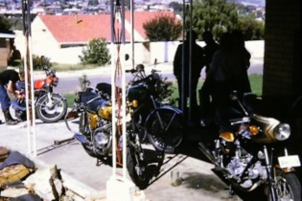 kerux-apostels-bikesF23DC4F0-3DF7-C5B4-A7BF-C1BCD9347D35.jpg