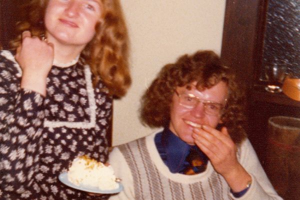 wally-ringwald63D04431-1EF5-6A2A-0250-4FDB1B823EC1.jpg