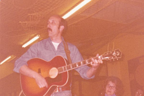 noel-paul-stooky1750D0C1A-5FF4-3D33-39B4-7764A5A10F48.jpg